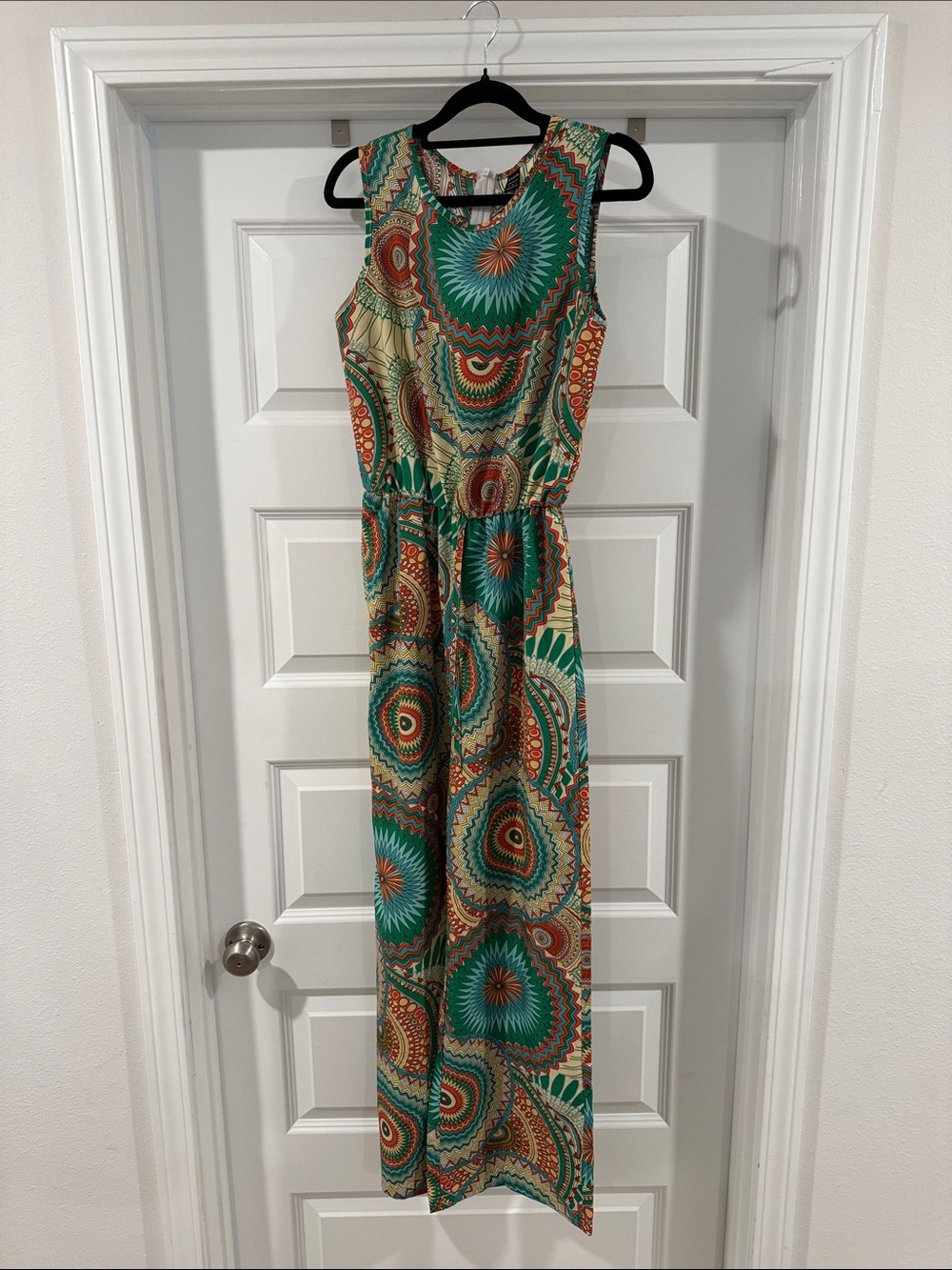 SHEIN Green Multi-Color Print Sleeveless Jumpsuit